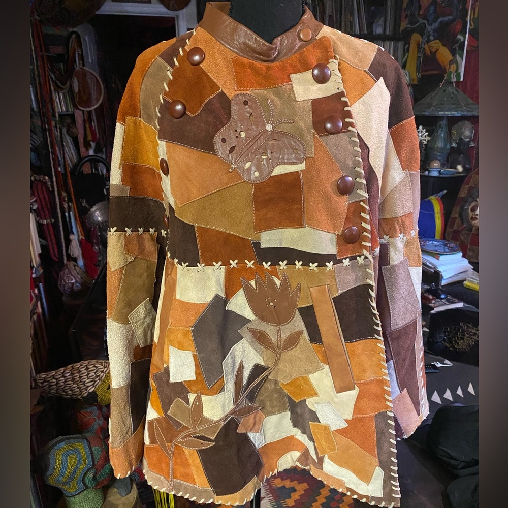 FABULOUS VTG Suede & Leather🍁Patchwork Cape! OS